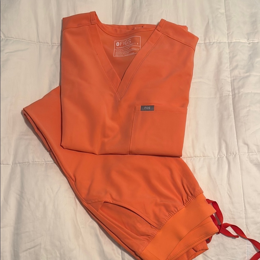 Figs Scrubs